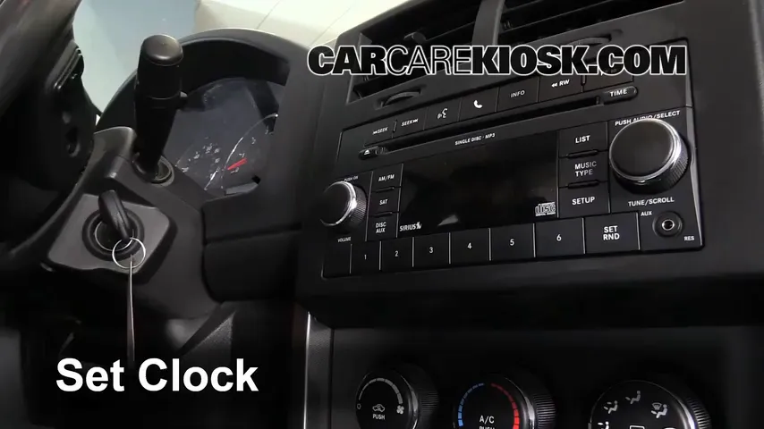 2011 Jeep Liberty Sport 3.7L V6 Clock